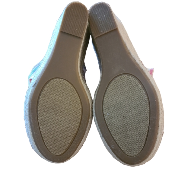 NWT Wedge Sandals, Size 7.5 - Picture 6 of 7